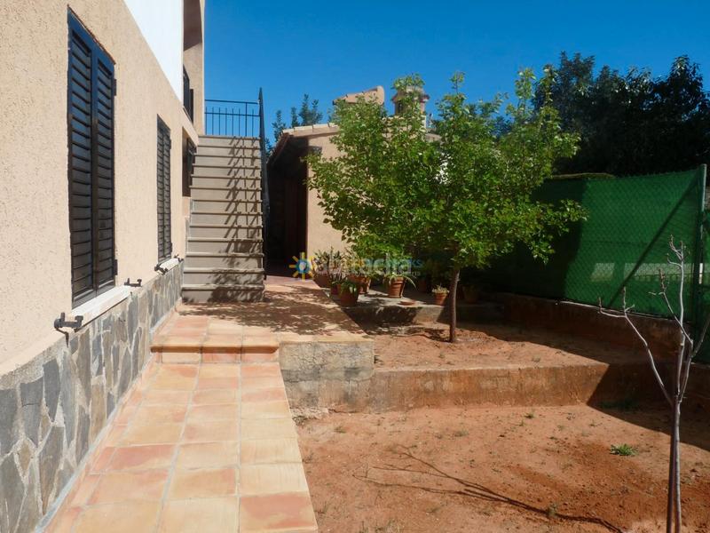 Foto 133065d5-eea7-472f-a57e-435392844620. Chalet avec cheminée chauffage parking piscine dans Font d´en Carròs (la)