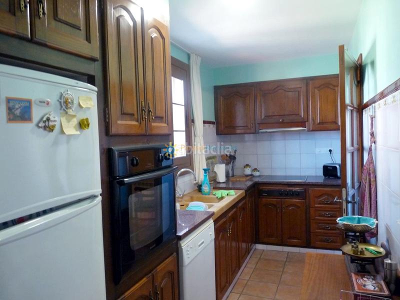 Foto 5afbbeba-2a03-4e41-94ea-aea31a1d46c6. Chalet avec cheminée chauffage parking piscine dans Font d´en Carròs (la)