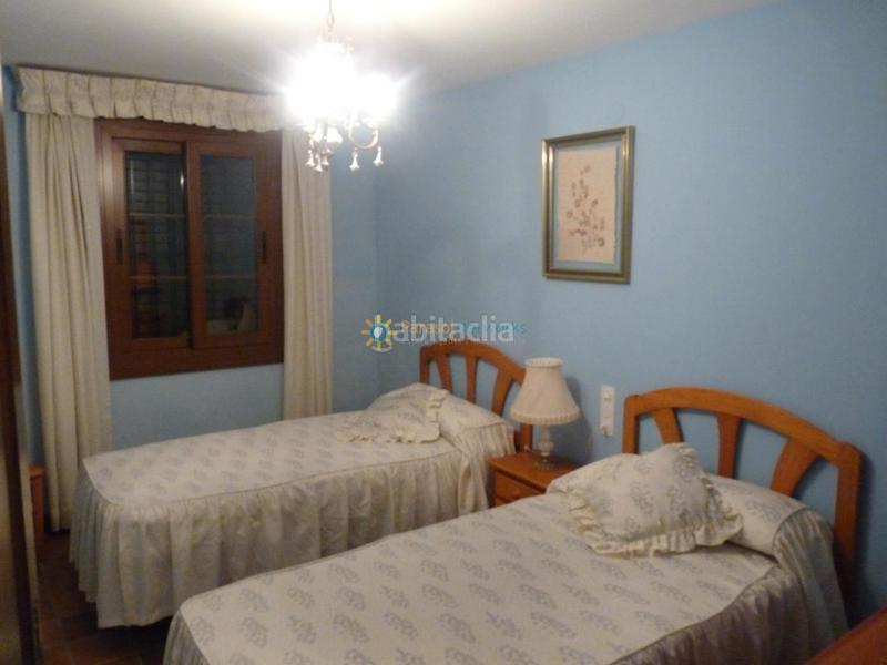 Foto 7227db8c-beef-44aa-af77-a309796d2654. Chalet avec cheminée chauffage parking piscine dans Font d´en Carròs (la)