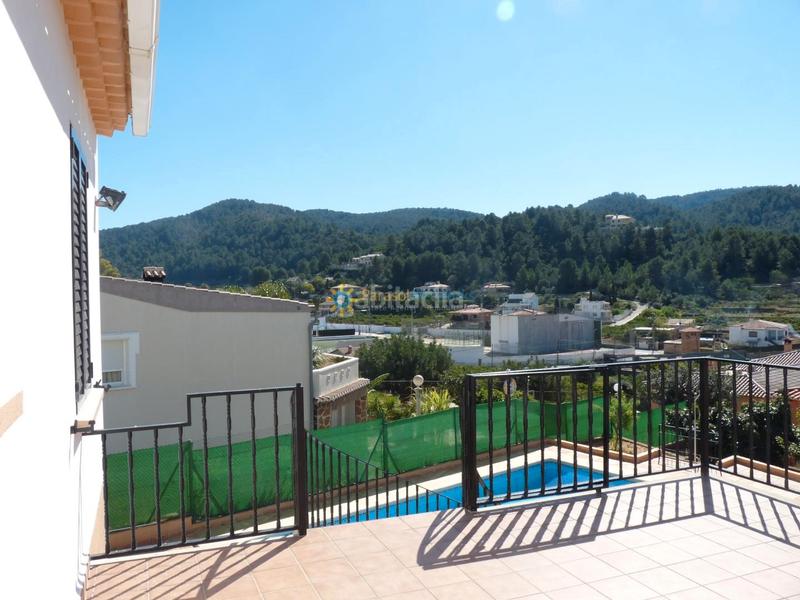 Foto 844ad813-8f78-4767-94d7-b07d5b4f8a1e. Chalet avec cheminée chauffage parking piscine dans Font d´en Carròs (la)