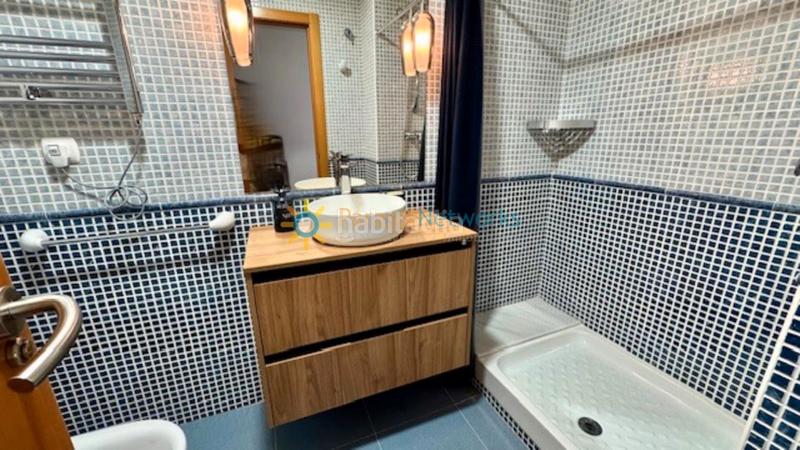 Foto 77c221ae-3a2e-426c-8e5e-658a89ec182c. Rent studio with heating pool in Oliva nova Oliva