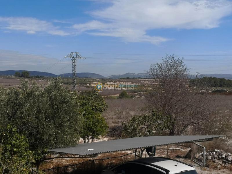 Foto 2d4c8ea5-e433-4047-a54e-86850e9916f2. Casale con camino parcheggio in Bufali