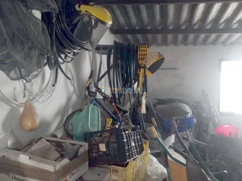 Foto bbef9637-7092-4d43-9d6c-b90e5bba68da. Casale con camino parcheggio in Bufali