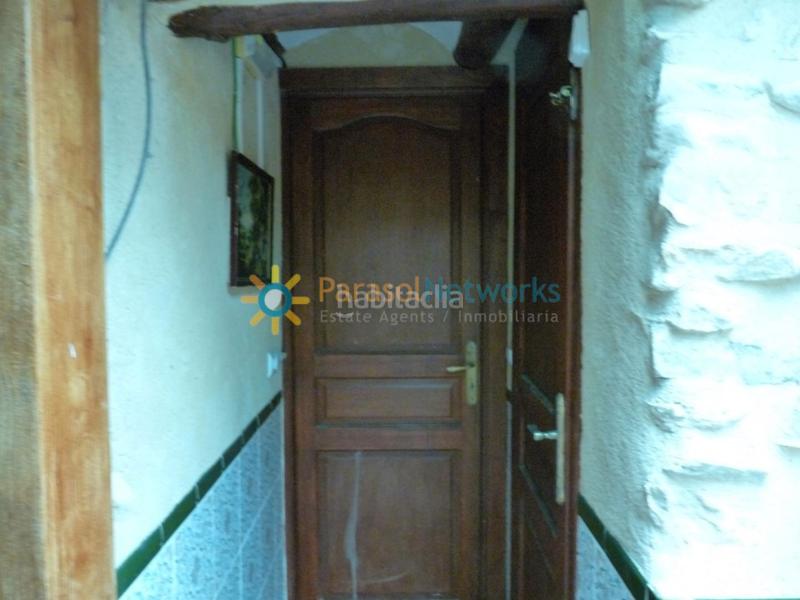 Foto f7abfb97-7c20-4f03-b7bf-5ed7c38d9c98. Edificio en Palomar