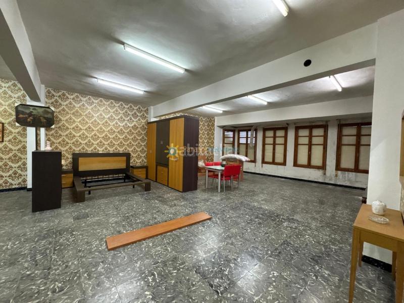 Foto bdadd2f4-b885-4e7c-ad5a-0fbb952bbf1f. Local comercial propiedad con gran potencial en Simat de la Valldigna