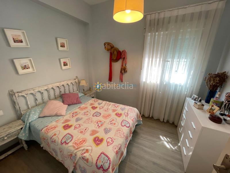 Foto bda99479-3305-439f-9145-69046c8a00fa. Lloguer casa adossada amb xemeneia aparcament a Miramar