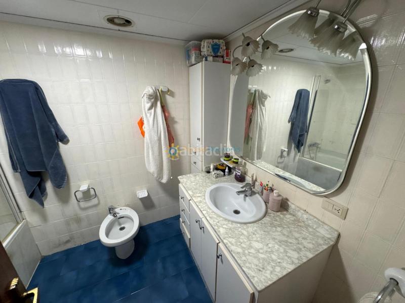 Foto 9bb2056b-d37b-49e2-ab0d-86e08ce37c9e. Appartamento con camino parcheggio in Rafelcofer