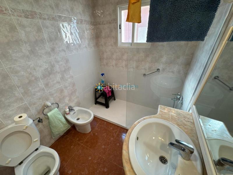 Foto d4fba262-3333-4a74-a67d-a58e869eac2c. Chalet con camino parcheggio piscina in Daimús