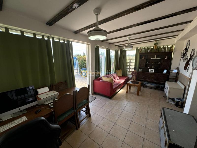 Foto 6273a07c-9d7e-4394-be72-ccb32ae036e1. Chalet  en venta con impresionantes vistas y excelentes acceso en Oliva