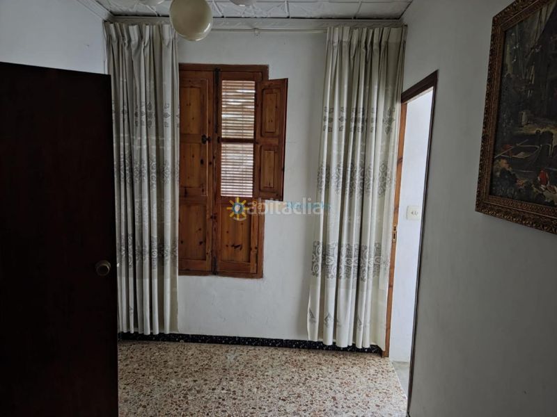 Foto 4b4ed8fe-7345-4ee2-90a1-509eb3aec9e1. Casa aparellada amb xemeneia a Sumacàrcer