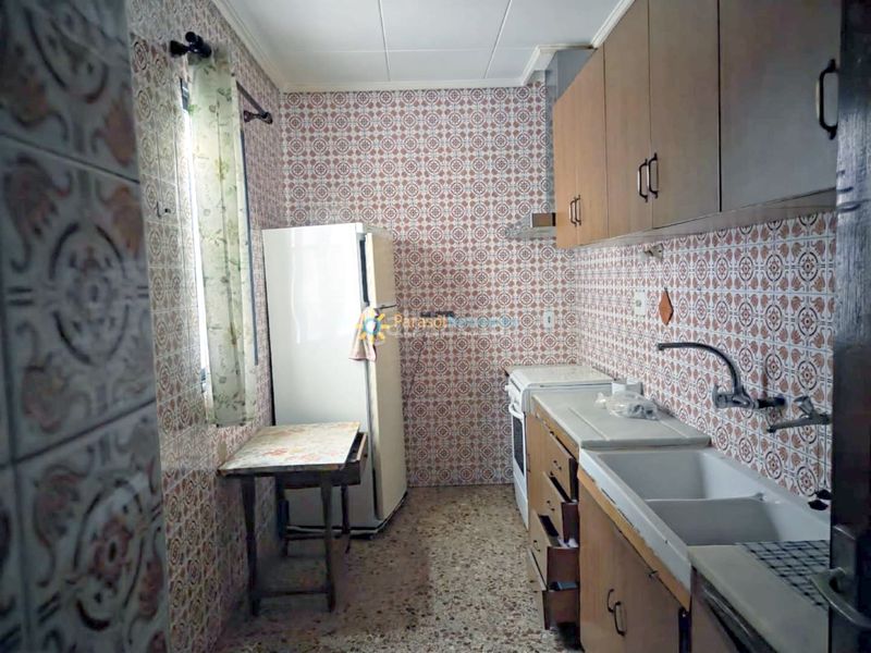 Foto a8dcf7e9-6b64-4500-9929-c18bf1bbf5ba. Casa aparellada amb xemeneia a Sumacàrcer