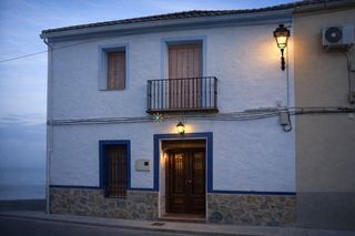 Casa adossada a Benissuera. Casa de venta en benisuera