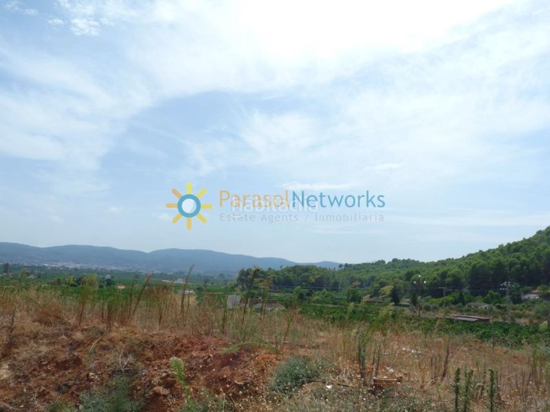 Foto a041539f-fb2c-4801-aa24-c935d74b0802. Finca rústica a El Real de Gandia