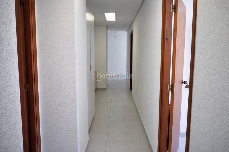 Foto 5836cfda-1bad-47af-a83b-04cc1a245dfb. Edificio en Rafelcofer