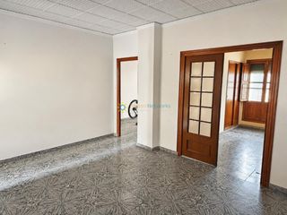 Appartement à Cárcer. Vivienda ubicada en primera planta en cárcer