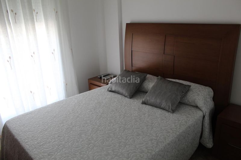 Foto 1cd25dc3-a0a5-4d6c-9e7c-81fcc45d84d1. Miete zweistöckige wohnung mit pool in Oliva playa Oliva