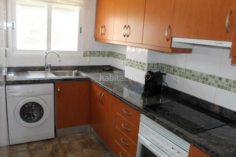 Foto 33da83fd-cae3-46f7-8746-87003663df9d. Miete zweistöckige wohnung mit pool in Oliva playa Oliva