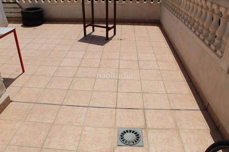 Foto 4749dfd2-da3c-45dd-bb16-ad9235135aad. Miete zweistöckige wohnung mit pool in Oliva playa Oliva