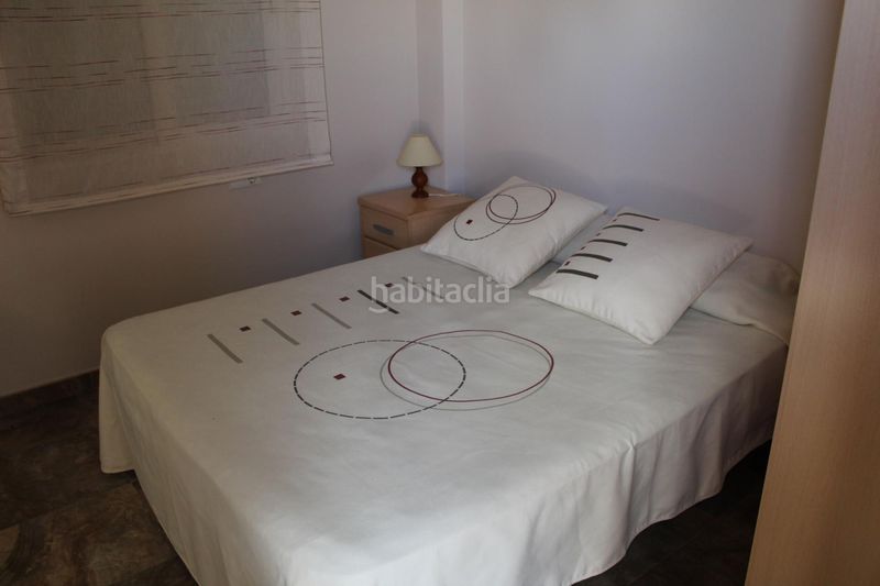 Foto 5bd3611d-01c5-4b4e-8051-0a06ff9f6f8f. Miete zweistöckige wohnung mit pool in Oliva playa Oliva