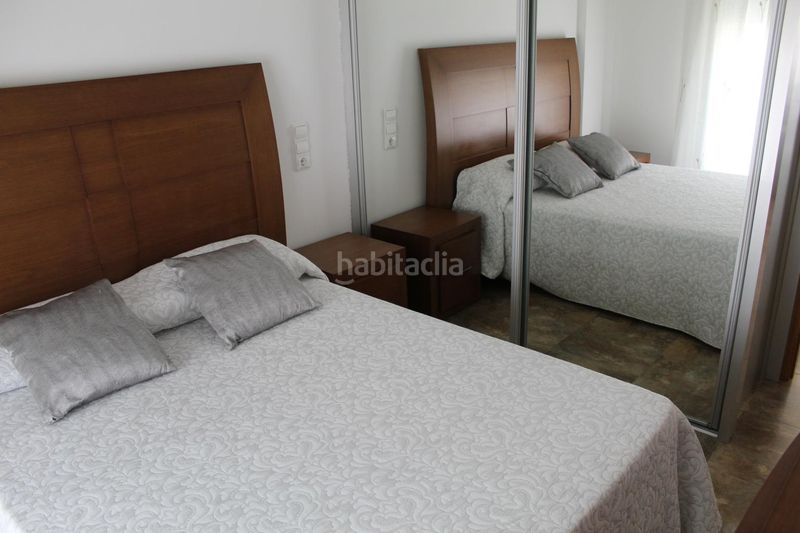 Foto f10eb150-2007-44e0-b531-598dd5c83198. Miete zweistöckige wohnung mit pool in Oliva playa Oliva
