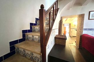 Casa adosada en Palomar. Casa de venta en el palomar