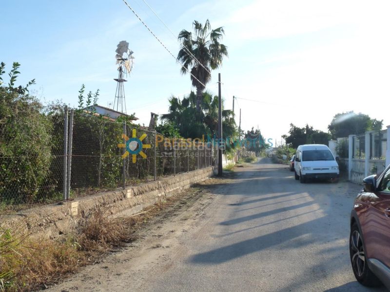 Foto 1a6de577-1586-4d3f-acab-23fe82618277. Finca rústica a Oliva pueblo Oliva