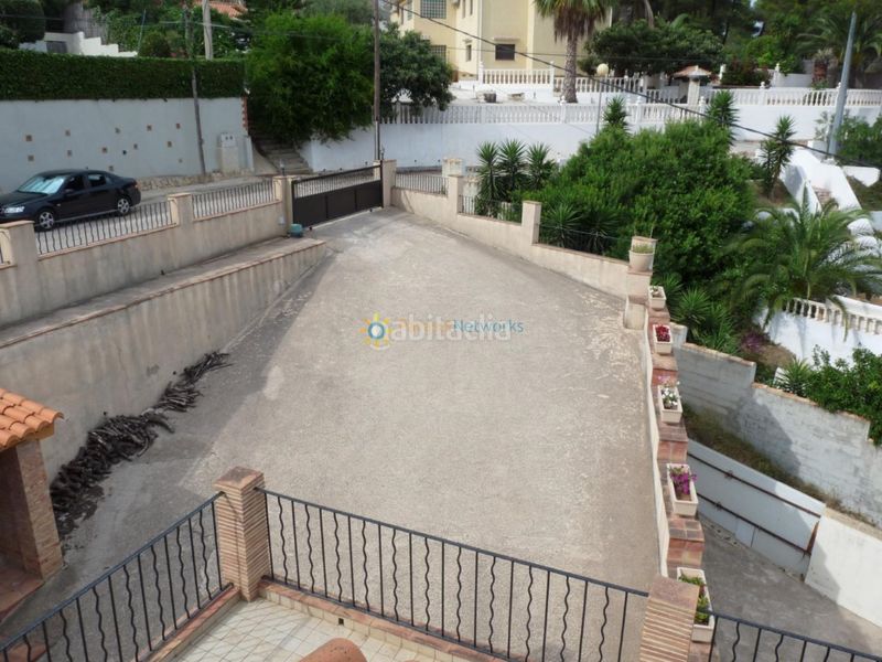 Foto dd4e9f00-d77e-4582-b3a9-bbbd6c62fb14. Xalet amb calefacció aparcament a Oliva pueblo Oliva