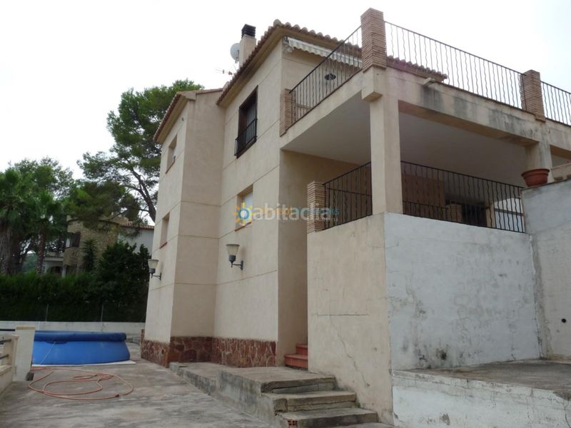 Foto e7c20195-0a12-45c6-ab57-0db43cf927dd. Xalet amb calefacció aparcament a Oliva pueblo Oliva