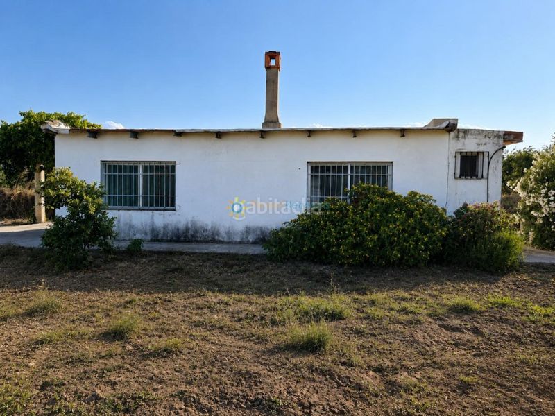 Foto d63964f3-9651-4d67-8fa2-c4d018577795. Masia amb aparcament piscina a Cotes