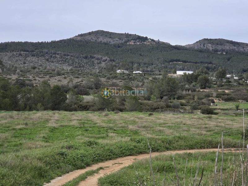 Foto 5c4deefc-8c09-46df-b469-cabf4f5902f3. Finca rústica a Benigànim