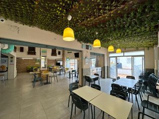 Local Comercial a Piles. Restaurante en venta en playa de piles