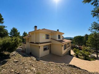 Chalet in Bocairent. Chalet de venta en bocairent