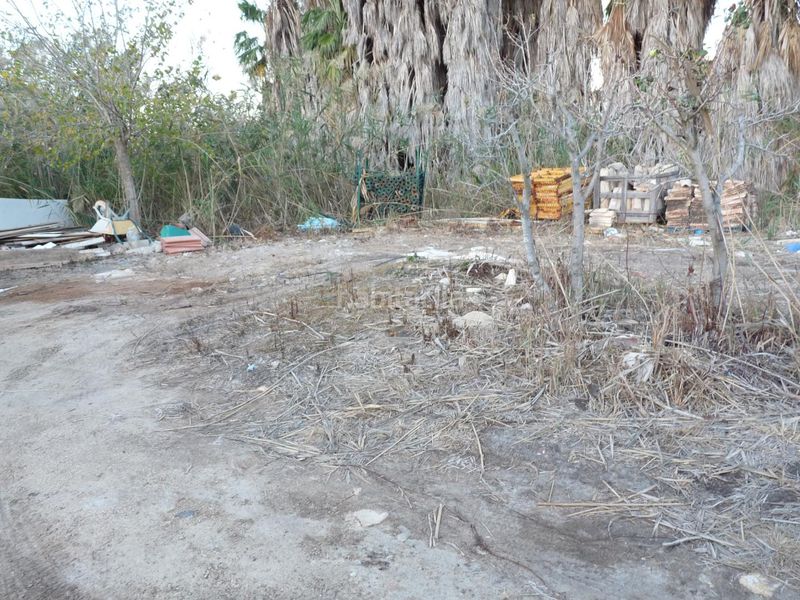 Foto edd135e1-a263-4462-bfd2-d16f80e98e29. Finca rústica a Pego