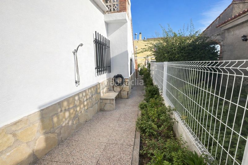 Foto 899500c8-cfce-4f73-a772-094b226da01d. Chalet  de venta en playa en Oliva playa Oliva