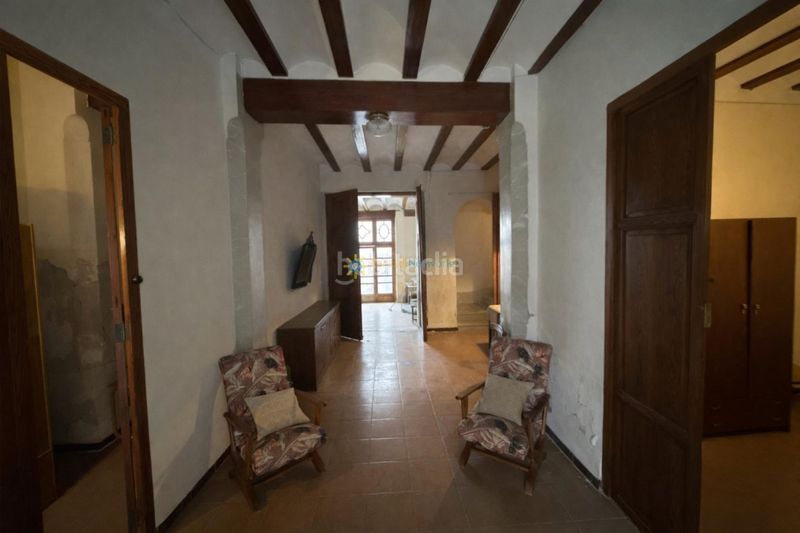 Foto 579c933f-63e7-4d0d-a199-9d88e1d30ff6. Casa adossada amb xemeneia a Sumacàrcer