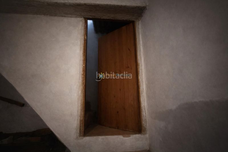 Foto c26006ca-d704-4942-a48c-5e88db96ceb9. Casa adossada amb xemeneia a Sumacàrcer