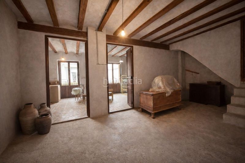 Foto d755b300-1e84-478a-a3e9-08aa50bcd6bb. Casa adossada amb xemeneia a Sumacàrcer