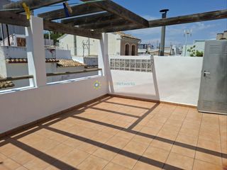Maison jumelée à Oliva Pueblo. Casa de venta en oliva