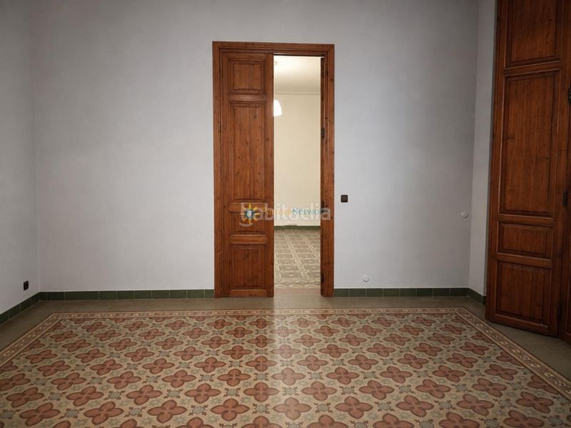 Foto d8710b79-fb1c-4d49-9ba0-3ae0d133e1ba. Pis amb aparcament a Xàtiva