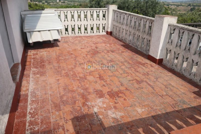 Foto ad3cb05b-763d-4f1d-97d5-ee0d21f9495f. Xalet amb xemeneia aparcament a Bufali