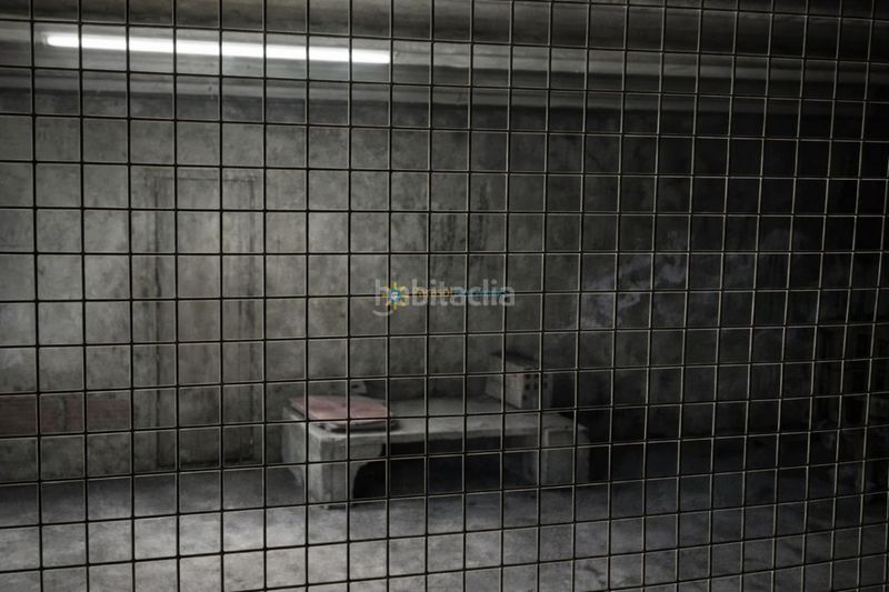Foto ee1e4616-43f8-4494-90e2-f7a52151990f. Xalet amb xemeneia aparcament a Bufali