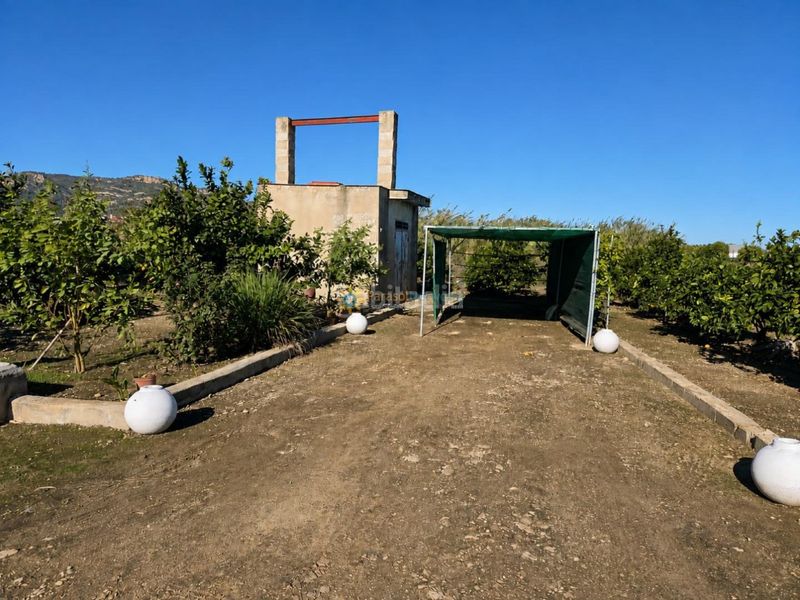 Foto f47076bc-7a61-4dfd-9cfe-611ef2b62b2b. Masia amb aparcament a Xeraco