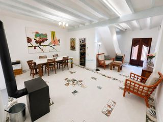 Maison à Oliva Pueblo. Casa con encanto, patio interior y terraza en oliva
