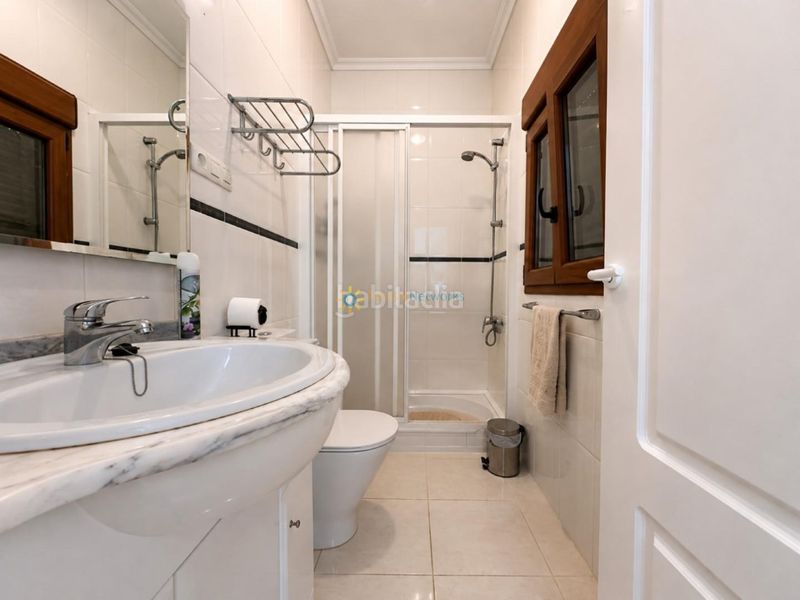 Foto 1e8bd381-5809-46e6-b0b6-ed0e0cb554b5. Chalet  en venta en Centro Ontinyent
