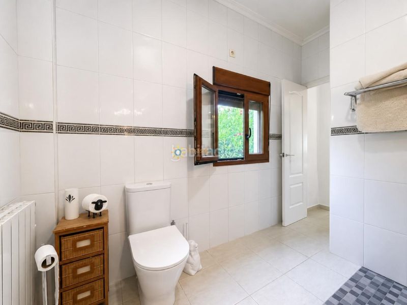 Foto 315be3a8-df74-4d44-8450-f96f66527002. Chalet  en venta en Centro Ontinyent