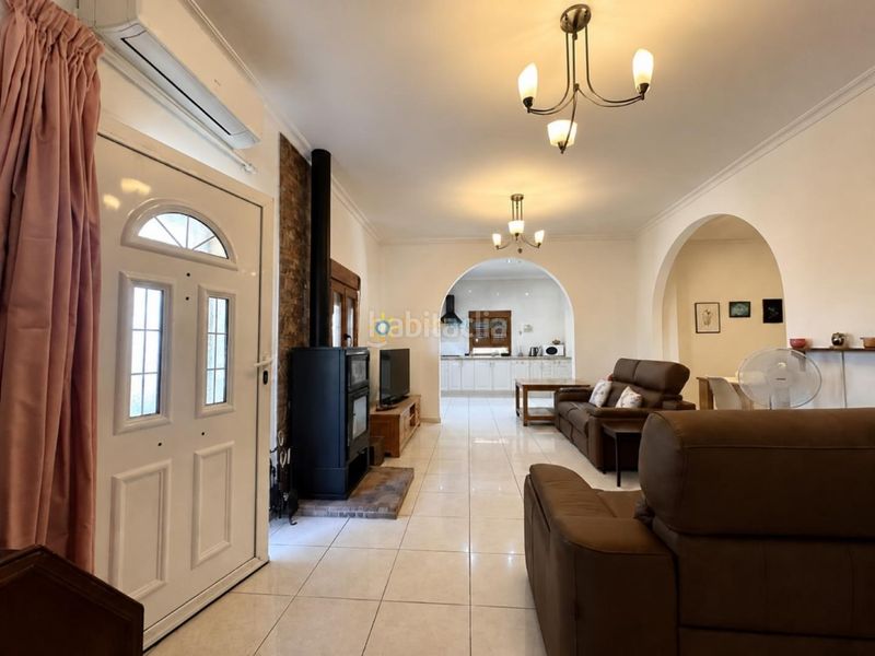 Foto 88863222-c2d1-4e17-ba4a-8a37b37eeac4. Chalet  en venta en Centro Ontinyent