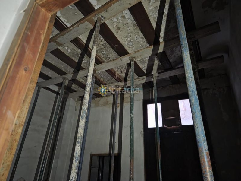 Foto 6eed5125-ba1c-4ea8-bbf9-7c016d679083. Edifici a Centro Histórico Gandia