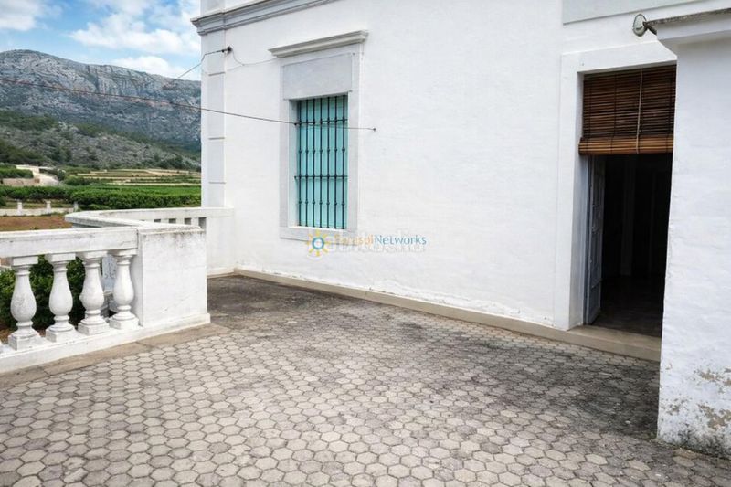 Foto 2fcd40a5-0802-4ce2-80b4-a4590a5d87f9. Masía villa a la venta en Benifairó de la Valldigna