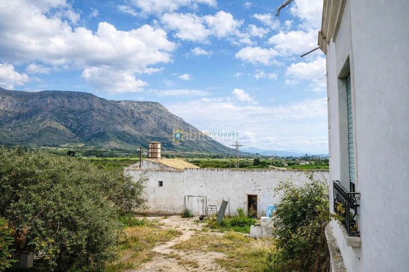 Foto 3ea62592-9d92-4a61-a68b-7a6808a5595a. Masía villa a la venta en Benifairó de la Valldigna