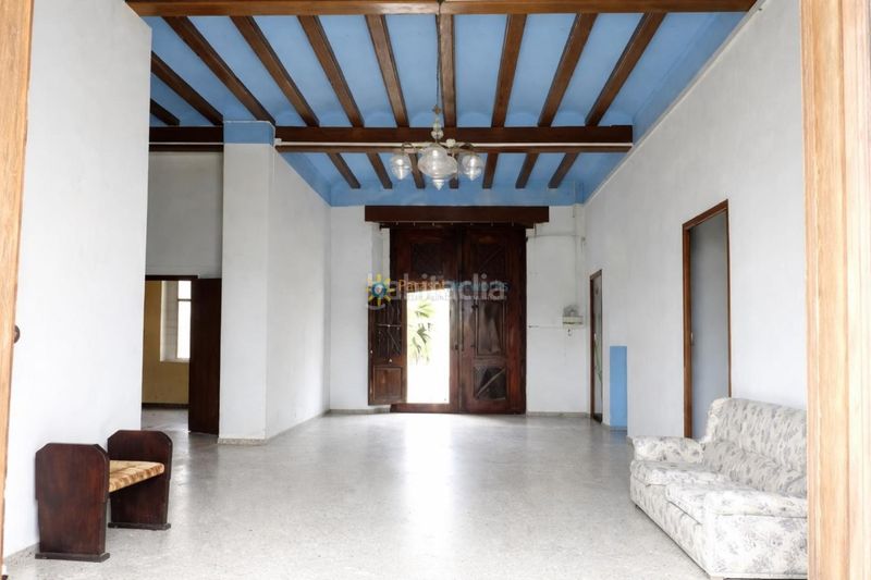 Foto 9826542a-c9d9-45f4-aece-b8fbfd20f6b2. Masía villa a la venta en Benifairó de la Valldigna